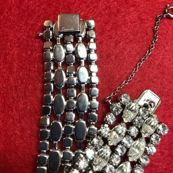 Sherman Rhinestone Bracelet - Picture 7 of 10